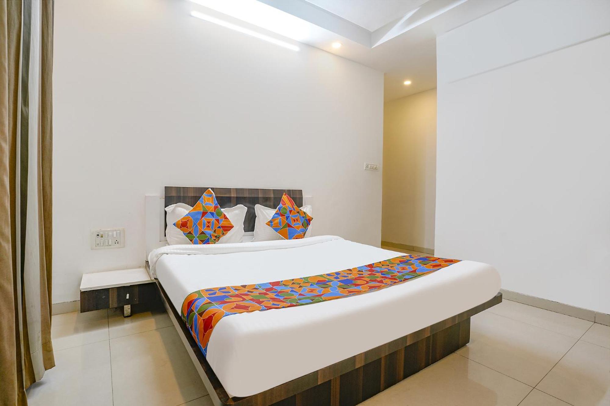 Fabhotel Shree Balaji Apartment Mira-Bhayandar Exterior photo