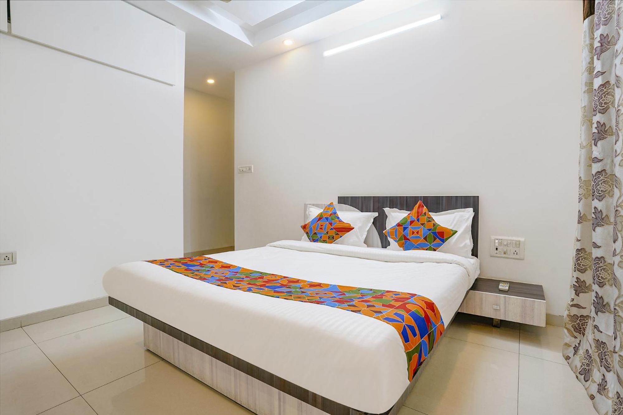 Fabhotel Shree Balaji Apartment Mira-Bhayandar Exterior photo