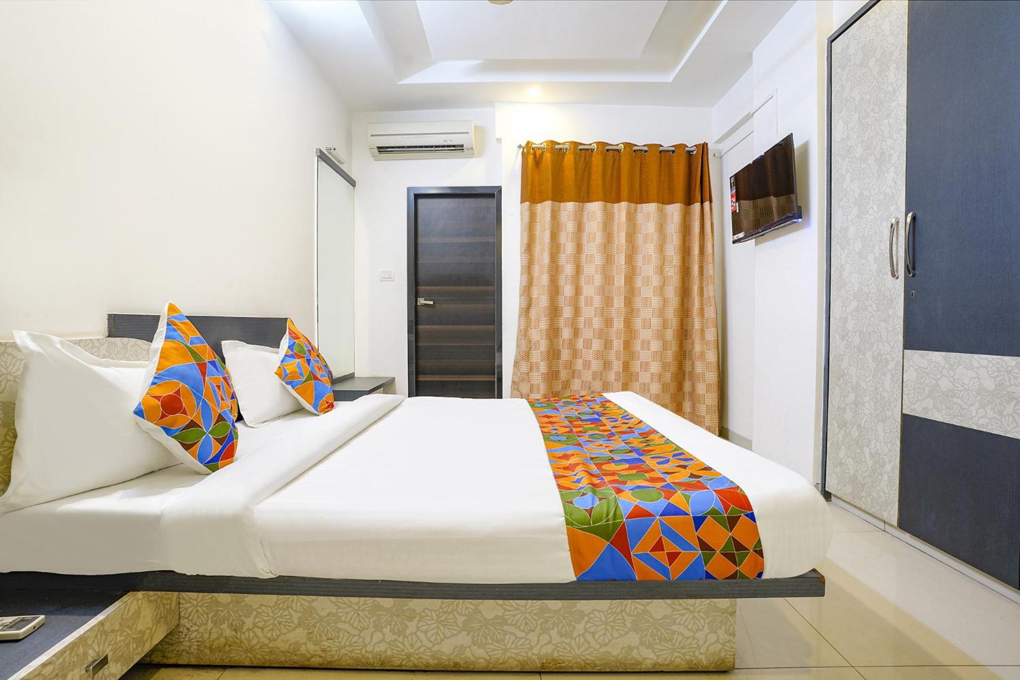 Fabhotel Shree Balaji Apartment Mira-Bhayandar Exterior photo