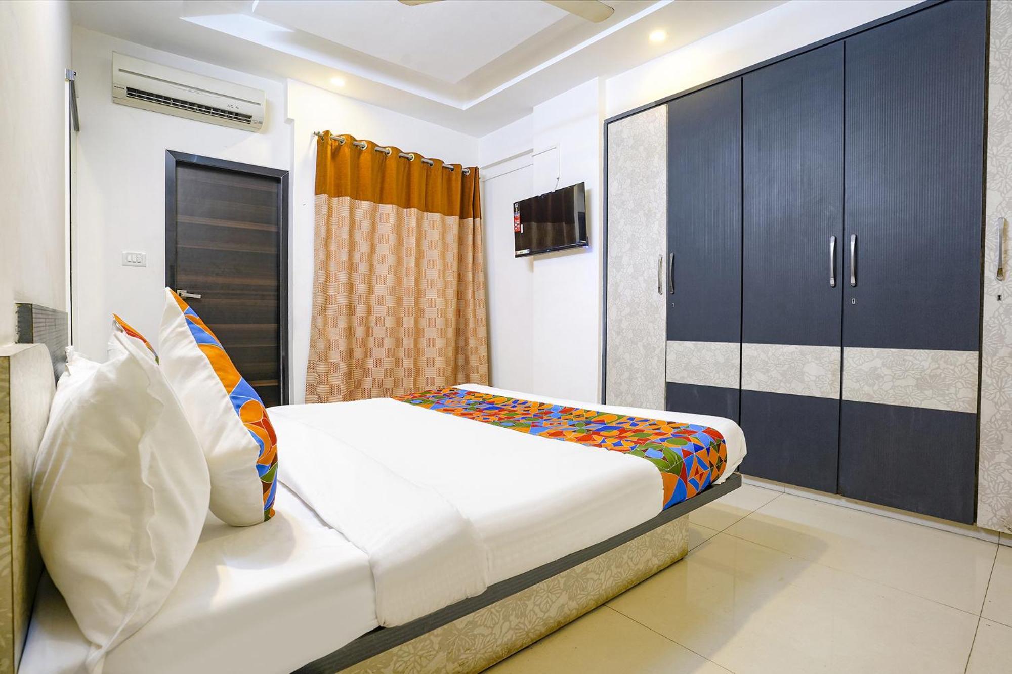 Fabhotel Shree Balaji Apartment Mira-Bhayandar Exterior photo