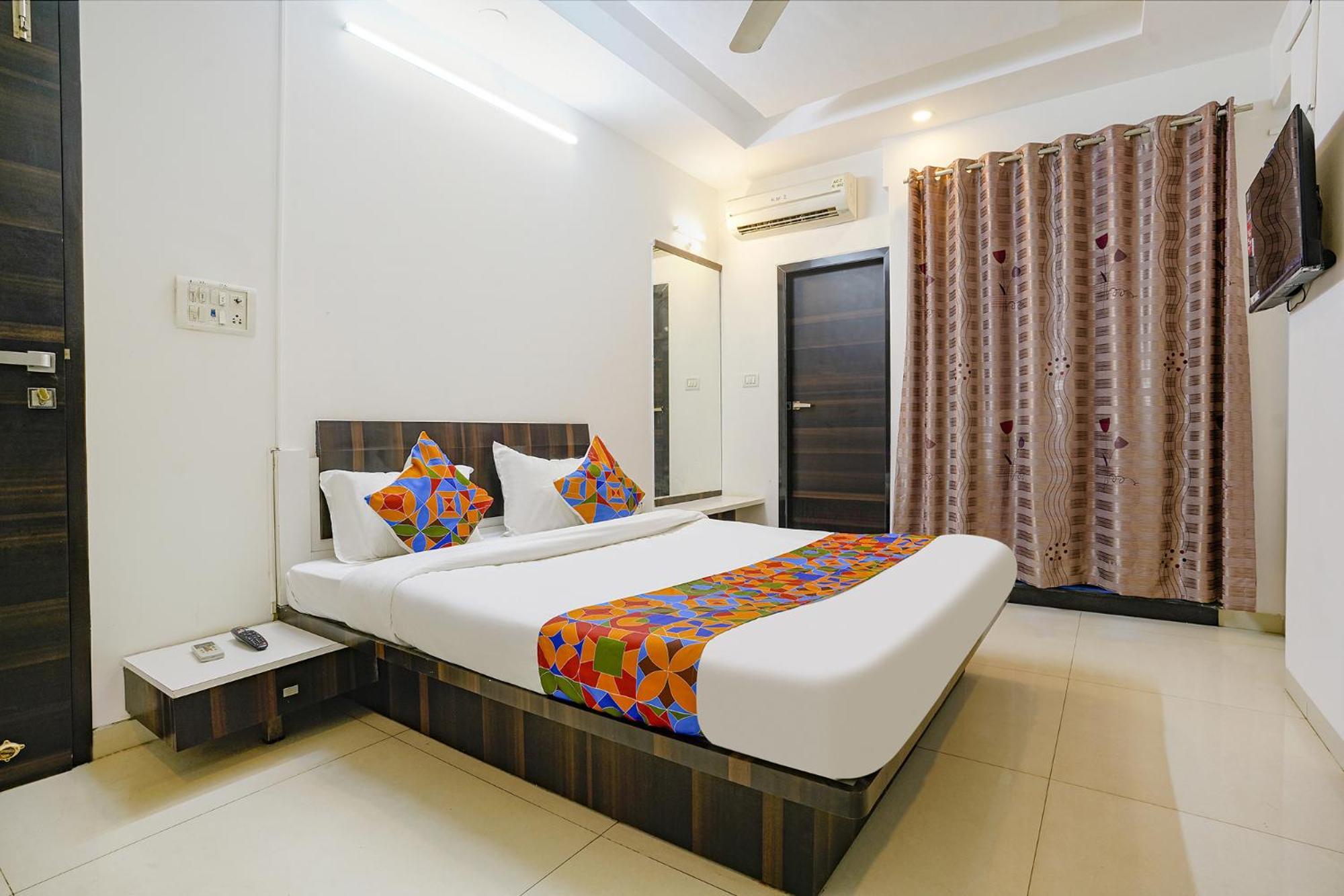 Fabhotel Shree Balaji Apartment Mira-Bhayandar Exterior photo